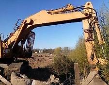Case tracked excavator 220/420